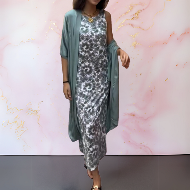 Printed Cape Layer Set