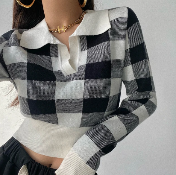 Cropped Plaid Pattern Knit Pullover