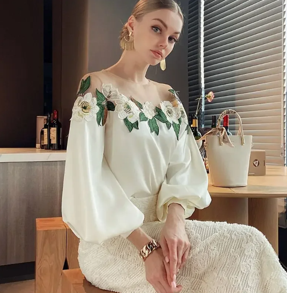 Off Shoulder Long Sleeve Pleated Blouse